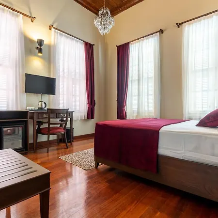 Giges King Boutique Hotel