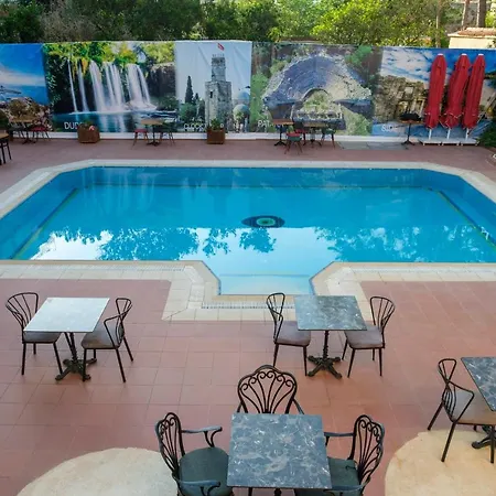 Hotel Giges King Boutique *