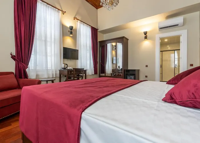 Hotel Giges King Boutique