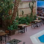 Giges King Boutique Hotel