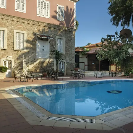 Giges King Boutique Hotel