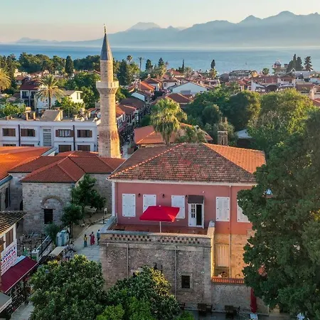 Giges King Boutique Hotel