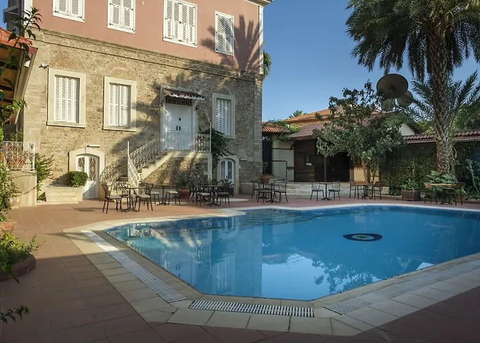 Giges King Boutique Hotel